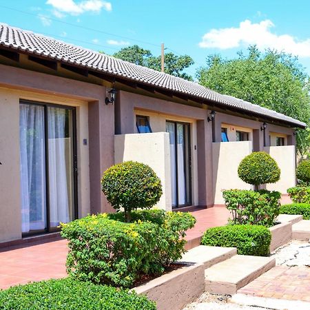 Thaba Legae Guest Lodge Rustenburg Exterior photo